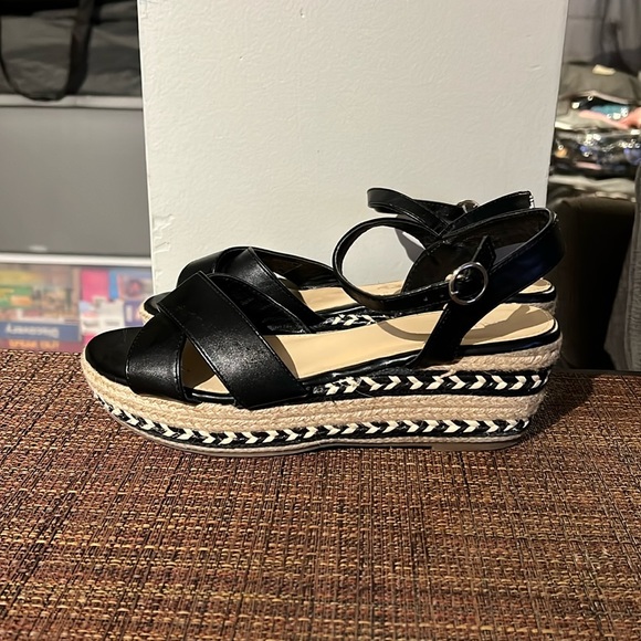 Nautica Shoes - Nautica platform heeled sandals cross ankle strap 8.5